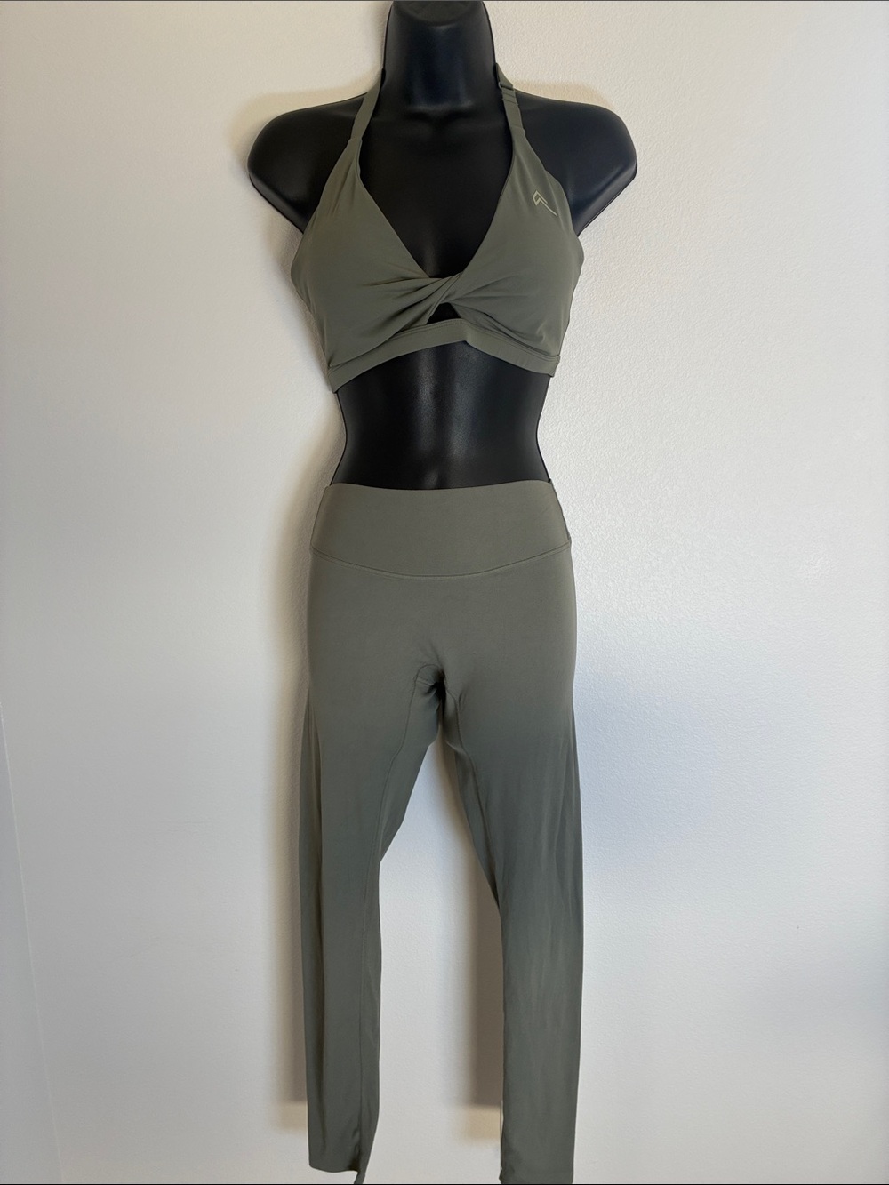 Oner active Alpine Green set size M (Unifiedmove bra and Soft Motion pants)
